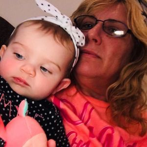 Meet your Posher, Debbie